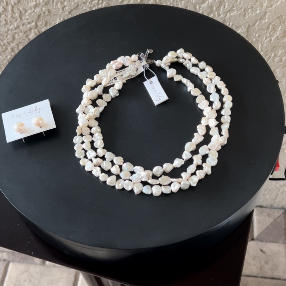 Pearl Necklace + Earrings - Mother’s Day Gift